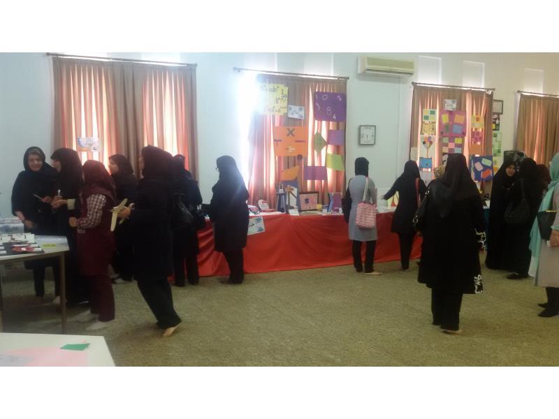 دوره اول - جشنواره عصر خلاق 2(نمایشگاه دست سازه ها 1)